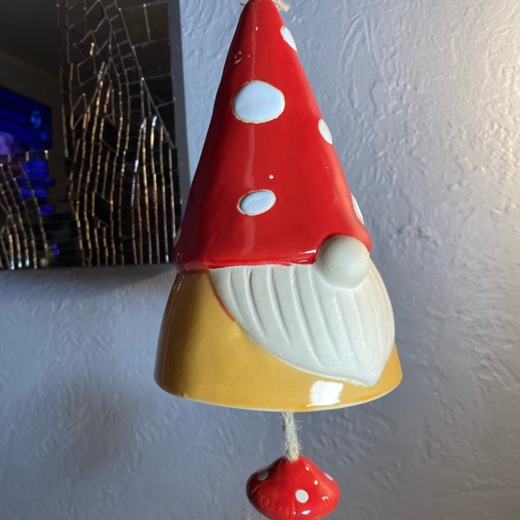 Cute Mushroom Gnome Windchime - Picture 15 of 15